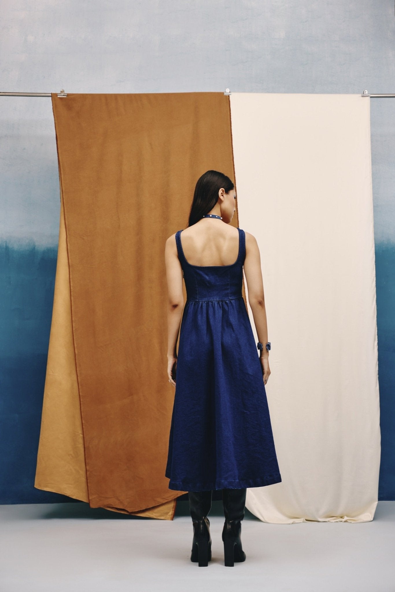 Blue Romance Midi Dress - quietBold