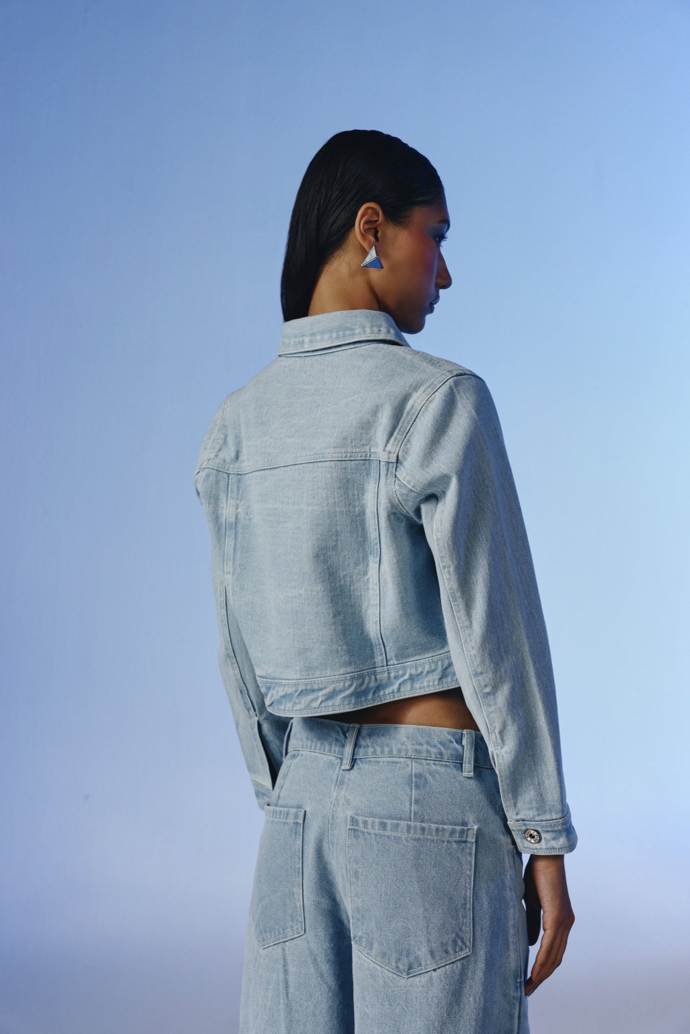Prime Cropped Denim Jacket - quietBold
